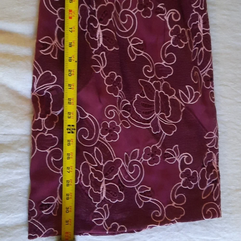 Anthropologie Dress, Size 0, Burgundy, Sleeveless. - Picture 5 of 5